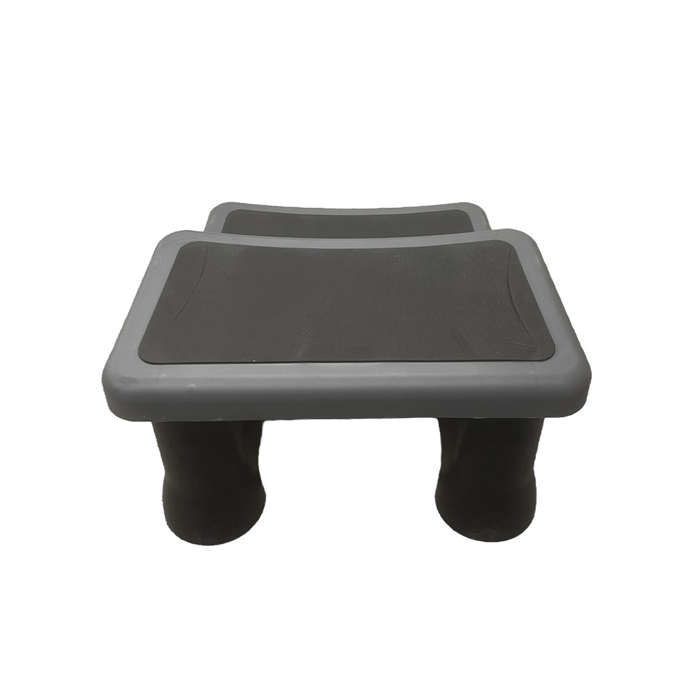 Skridsikker trappe til udespa